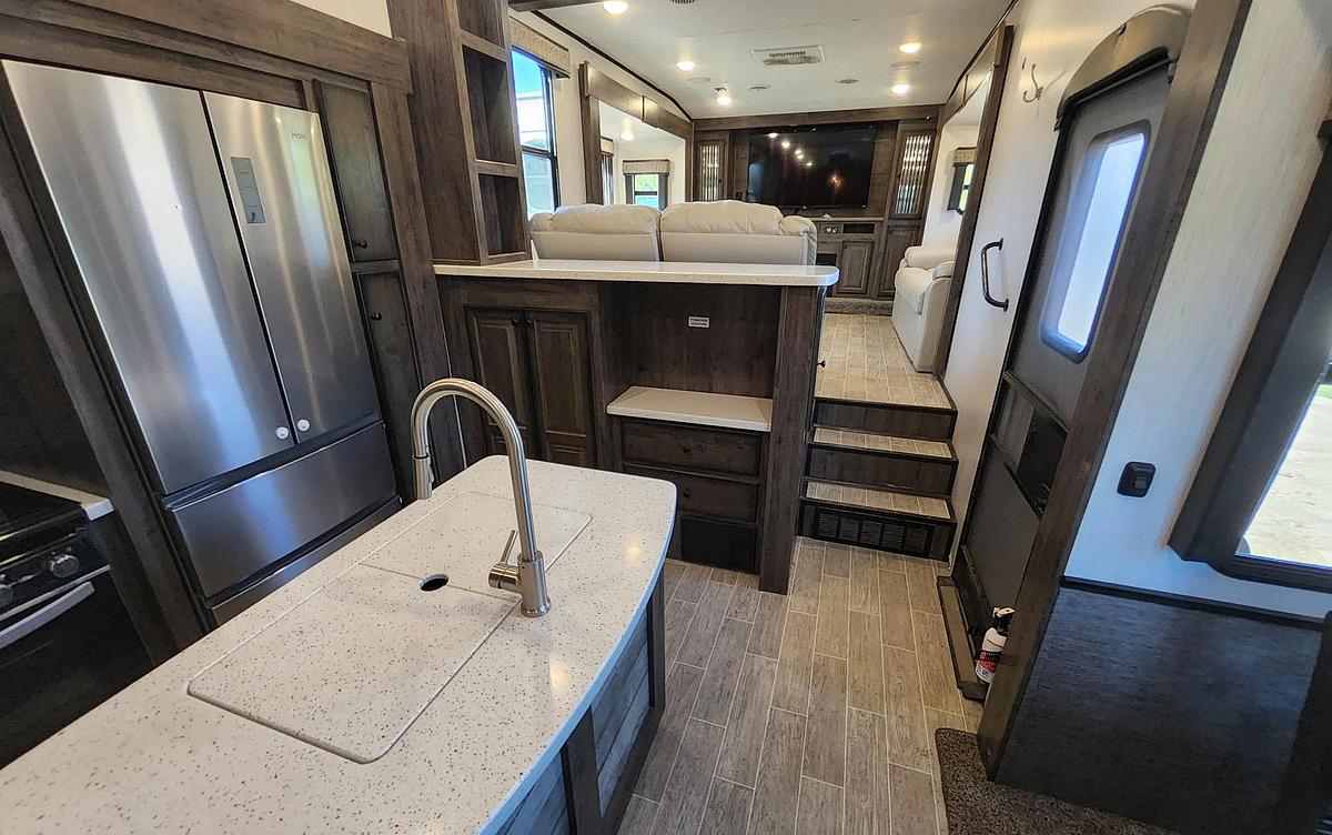 Used 2020 Heartland Bighorn Traveler 38FL Fifth Wheel