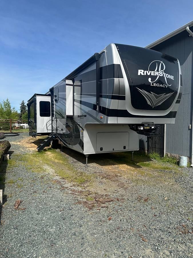 Used 2021 Forest River RiverStone Legacy 39RKFB