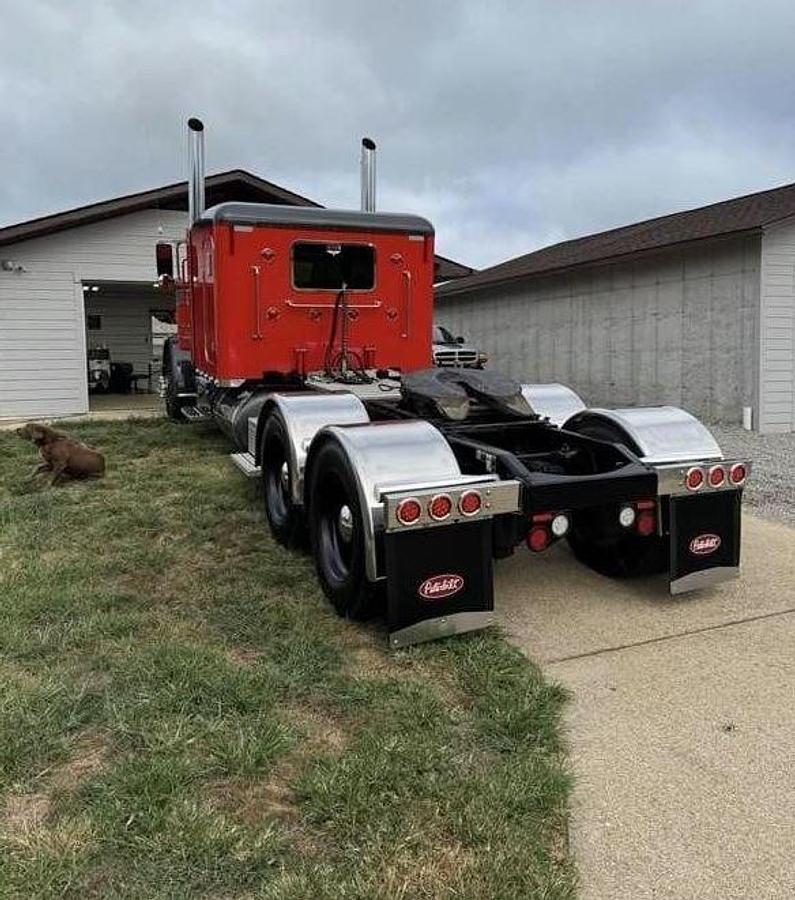 Used 2020 PETERBILT 389 and 2019 Armor Lite Trailer