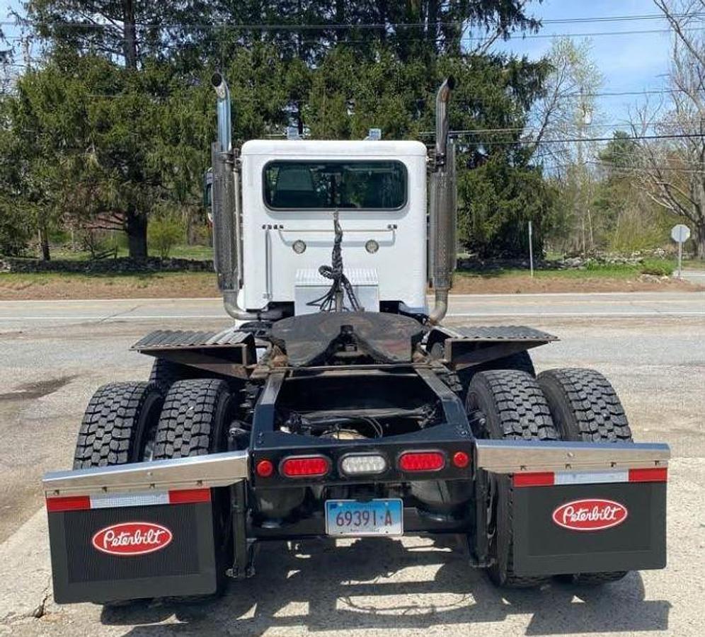 Used 2020 Peterbilt 389