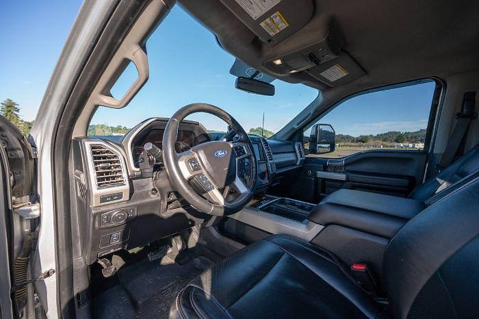 Used 2017 Ford Super Duty F-350 DRW Lariat