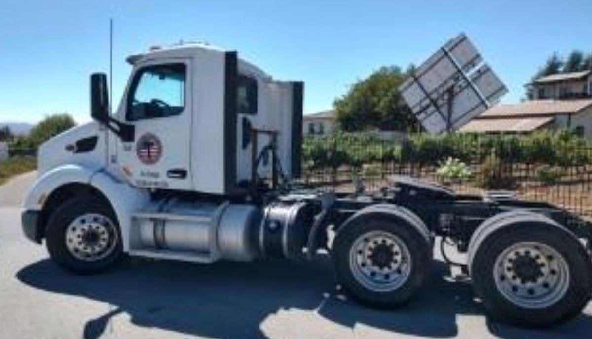 Used 2018 Peterbilt 579