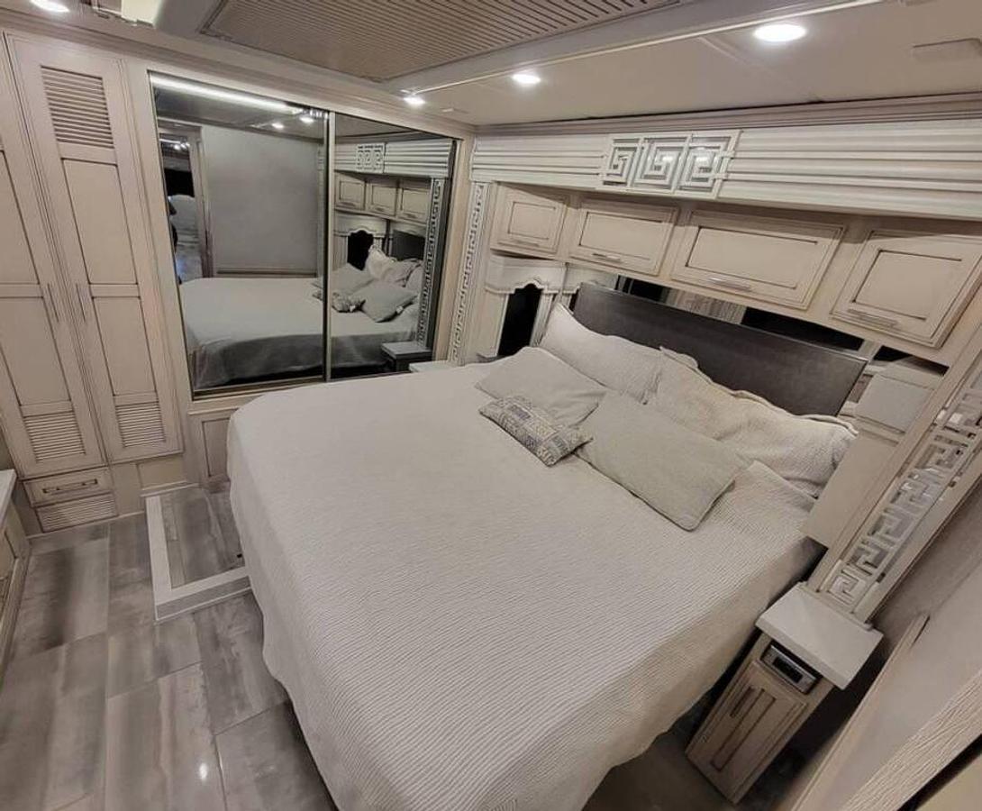 Used 2022 Newmar Ventana 4334