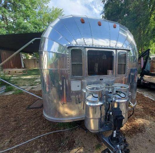 Used 1954 Airstream Flying Cloud 22