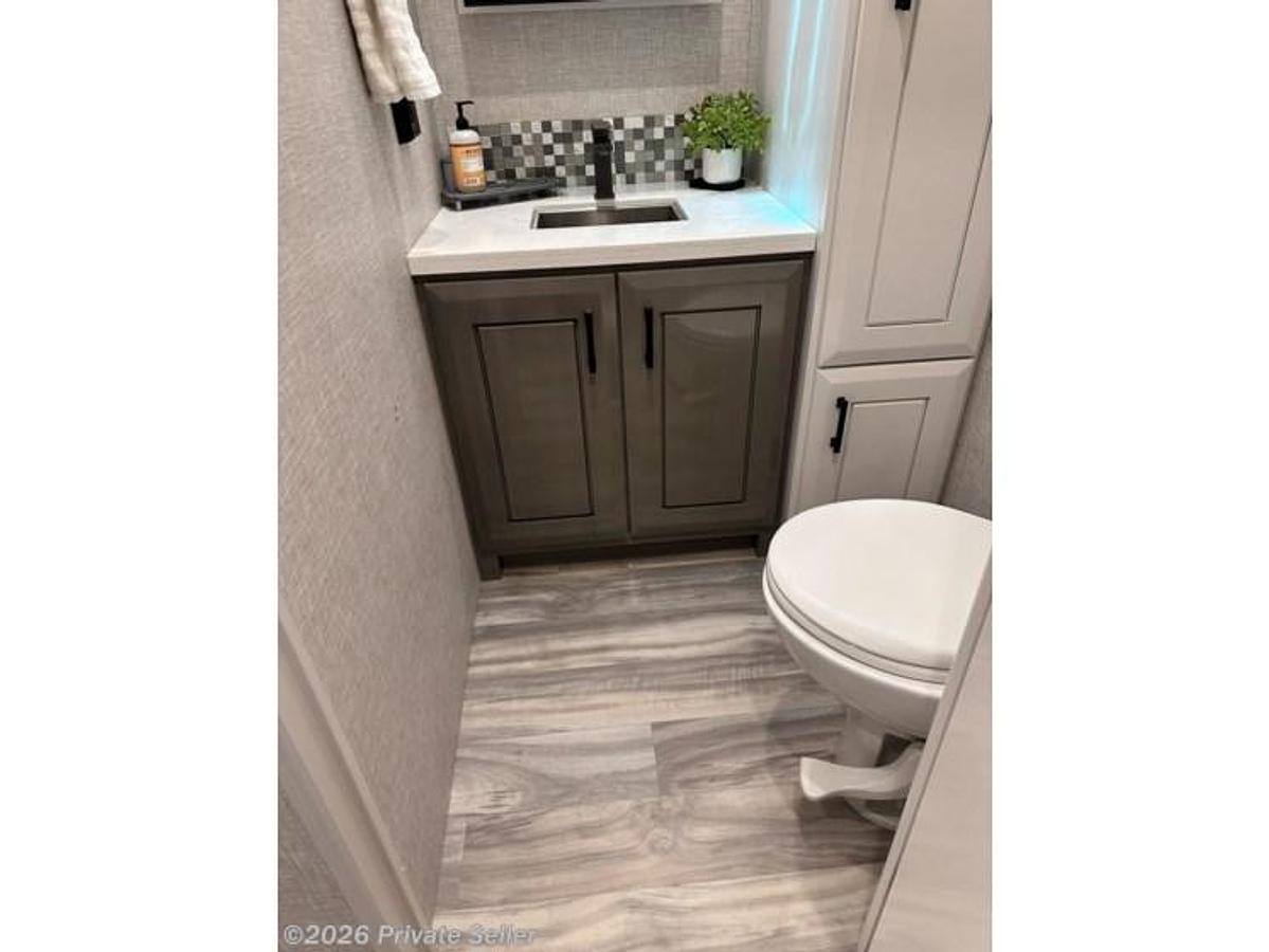 Used 2024 Jayco Pinnacle 38fbrk