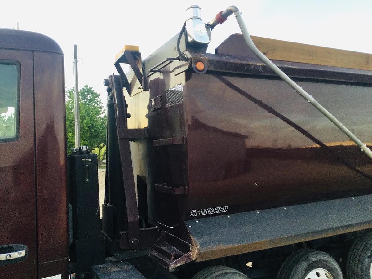 Used 2016 Kenworth T880 Five Axle Dump Truck