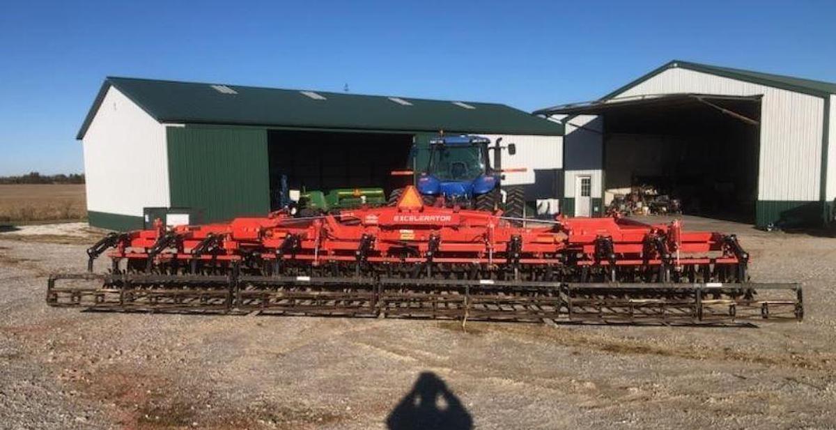 Used 2012 KUHN KRAUSE 8000-30