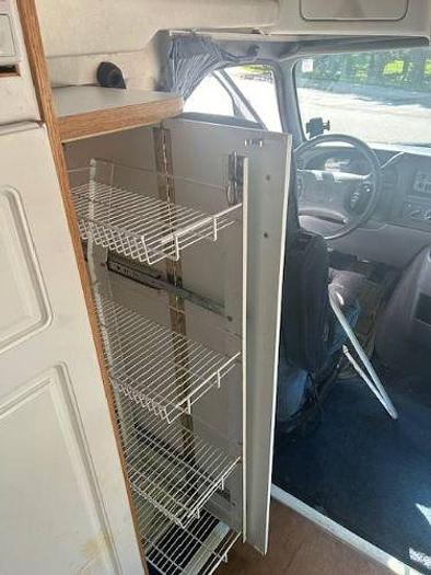 Used 2000 Dodge Leisure Travel Van