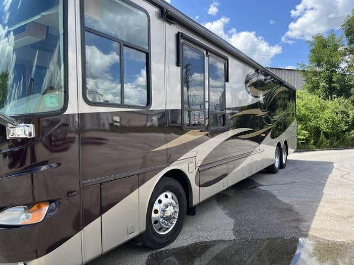 Used 2010 Newmar Ventana 4386