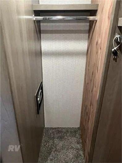 Used 2022 DRV MOBILE SUITES 41RKDB