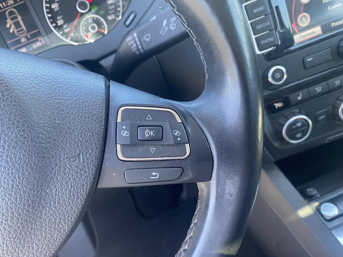 Used 2013 Volkswagen Jetta Hybrid SEL Premium