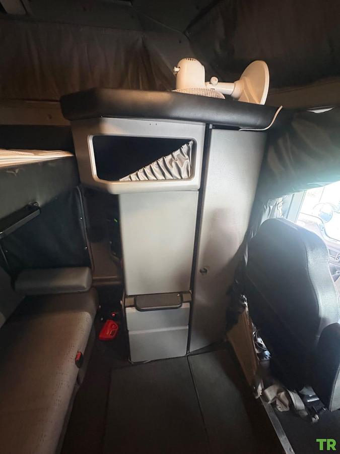 Used 2019 Kenworth W900L