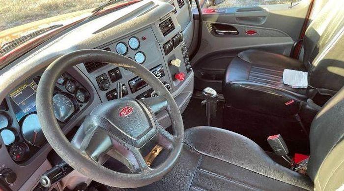 Used 2016 Peterbilt 567