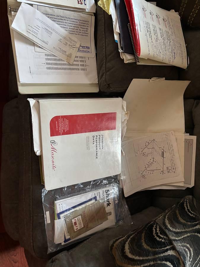 Used 1999 Holiday Rambler Endeavor Class A Motorhome