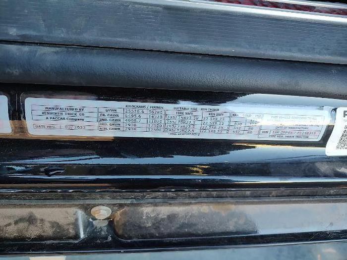 Used 2022 KENWORTH T880