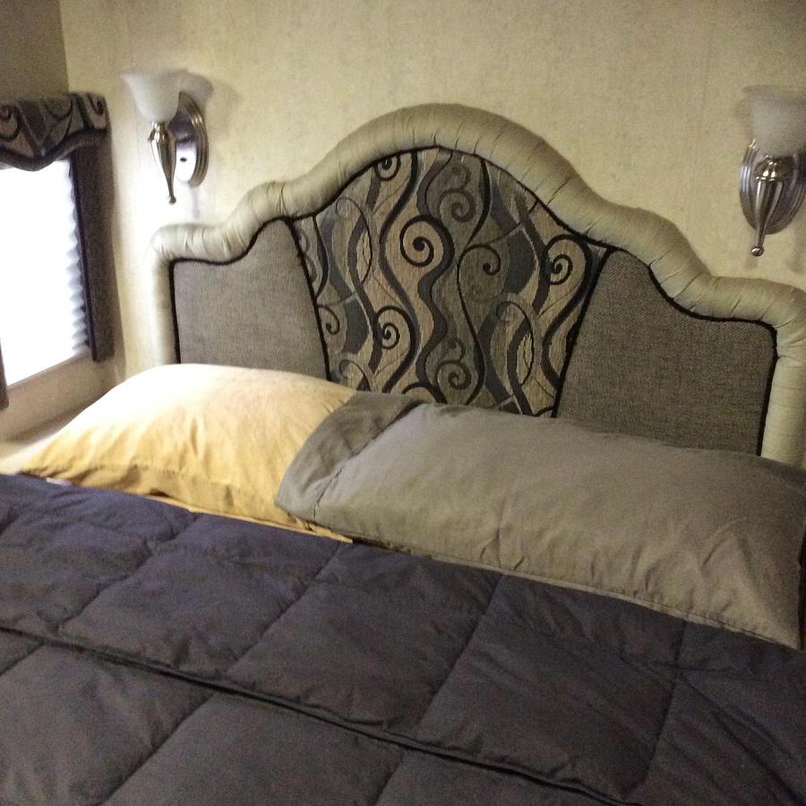 Used 2006 Four Winds Presidio