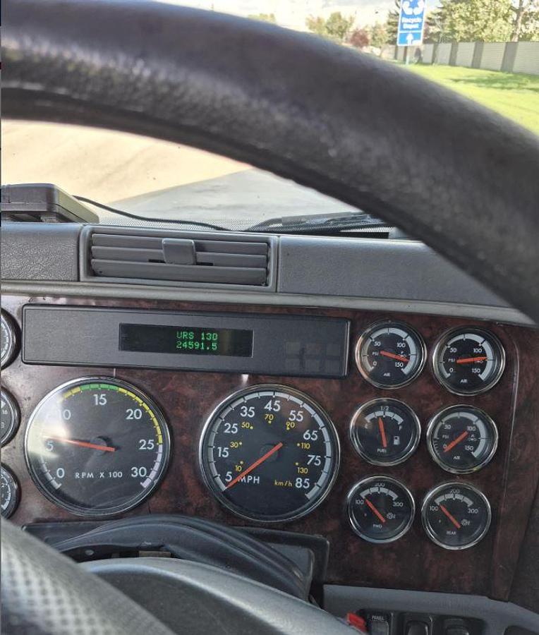 Used 2005 Freightliner Coronado 132 Sleeper Semi Truck