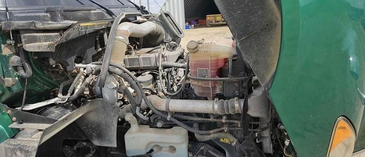 Used 2016 International ProStar SleeperS Semi Truck