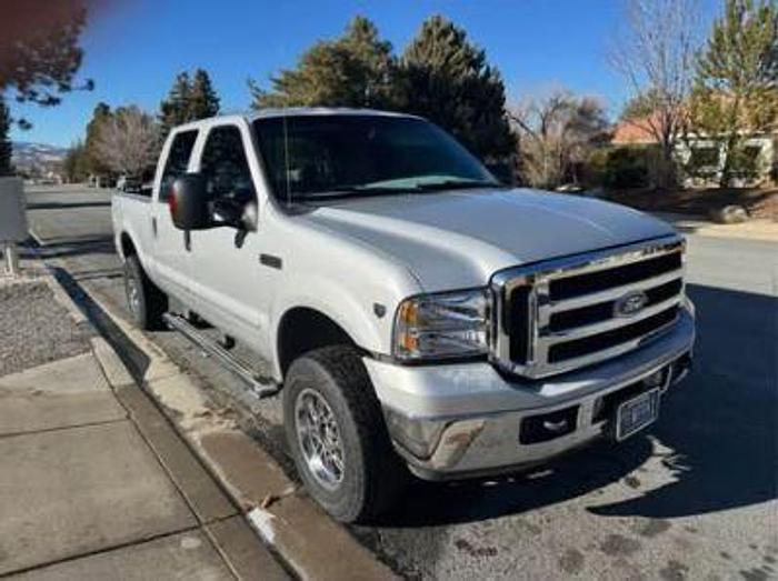 Used 2005 Ford Super Duty F-250 Lariat