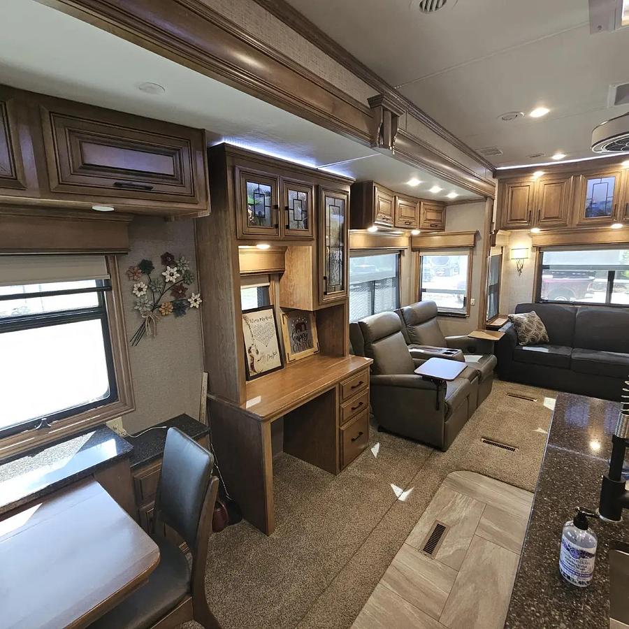 Used 2019 DRV Mobile Suite 44 Houston Fifth Wheel