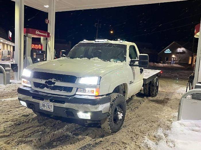 Used 2005 GMC Sierra 3500 WT
