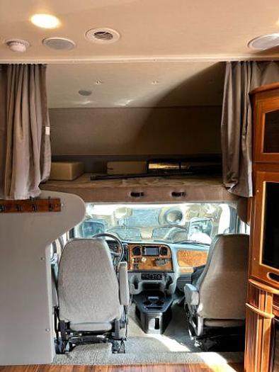 Used 2016 Jayco Seneca 37TS