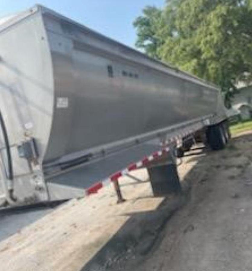 Used 2018 Trail King 50-Foot Trailer