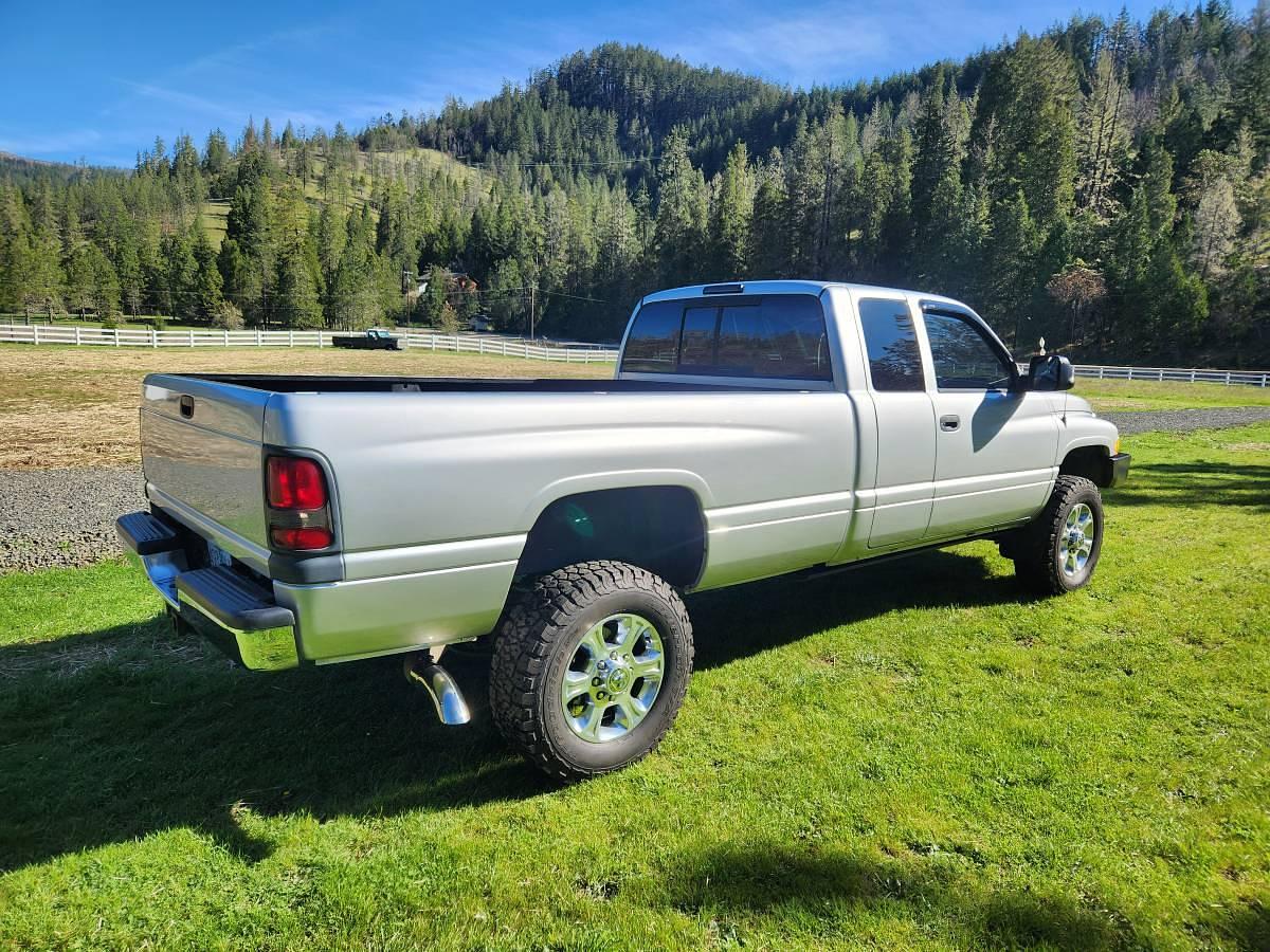Used 2001 Dodge Ram 2500 4dr Quad Cab SLT Plus 4WD LB