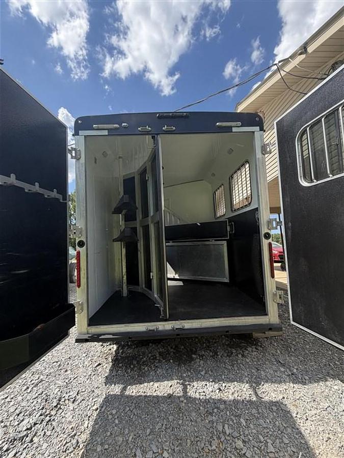 Used 2023 Bison Sv7208 2 Horse