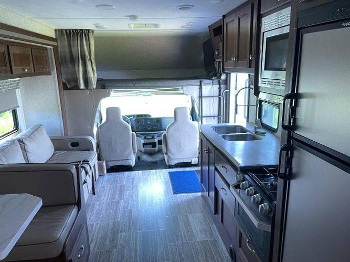 Used 2020 Forest River Sunseeker 2850S LE