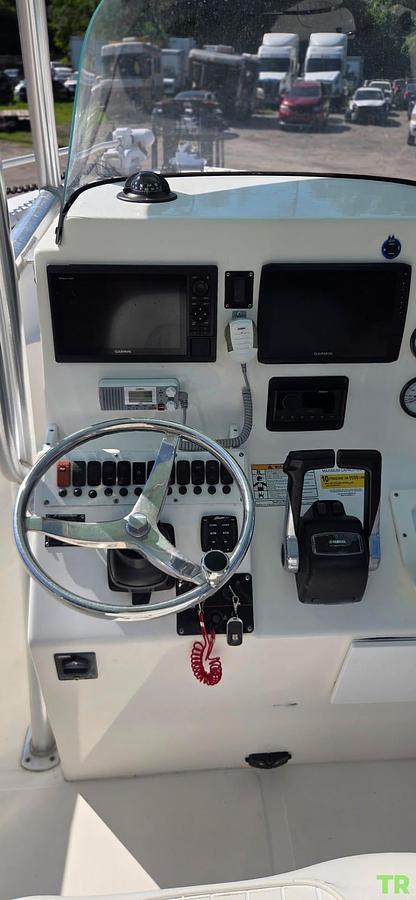 Used 2013 Sea Fox 256 Commander Center Console Boat