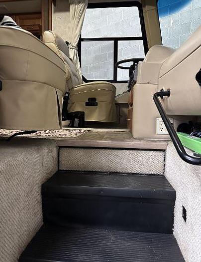 Used 2007 Monaco Cayman 38PBT