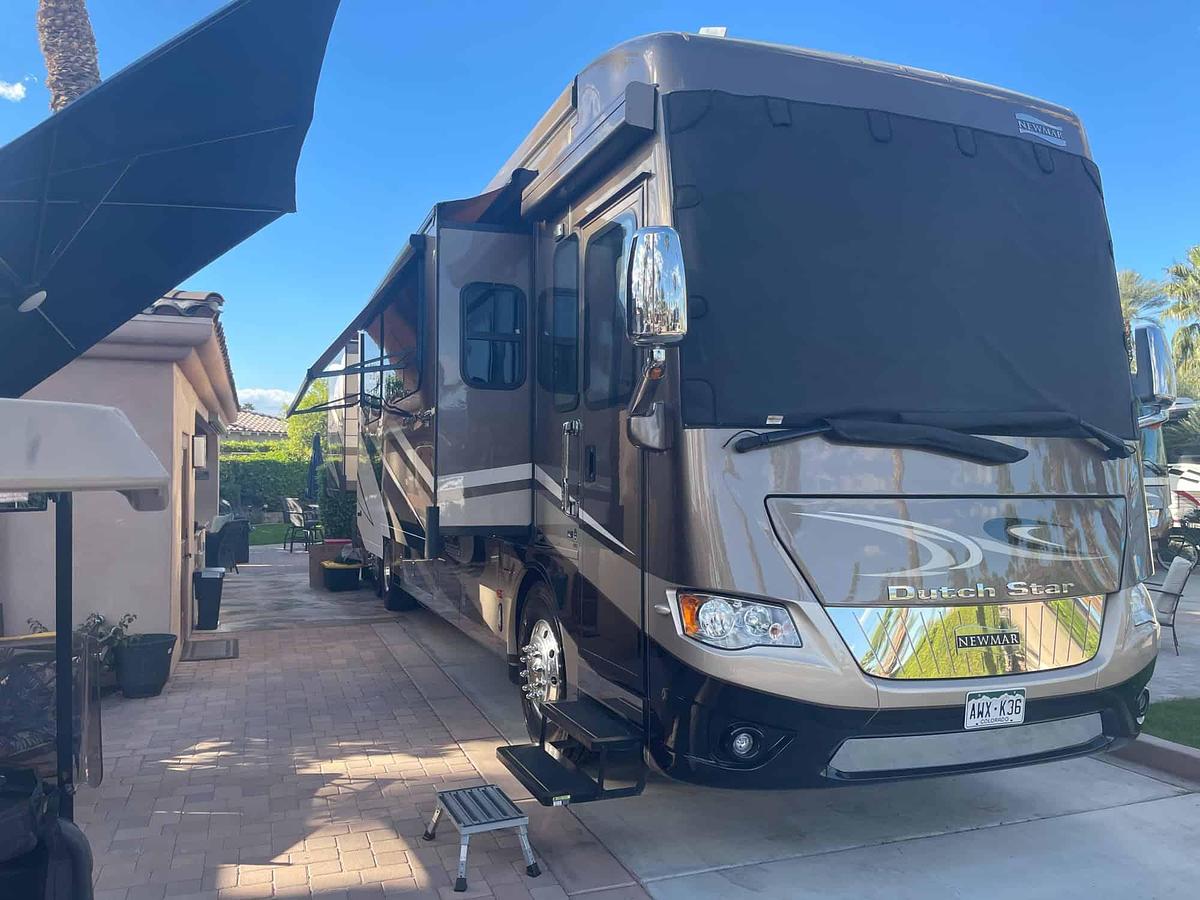 Used 2017 Newmar Dutch Star 4002