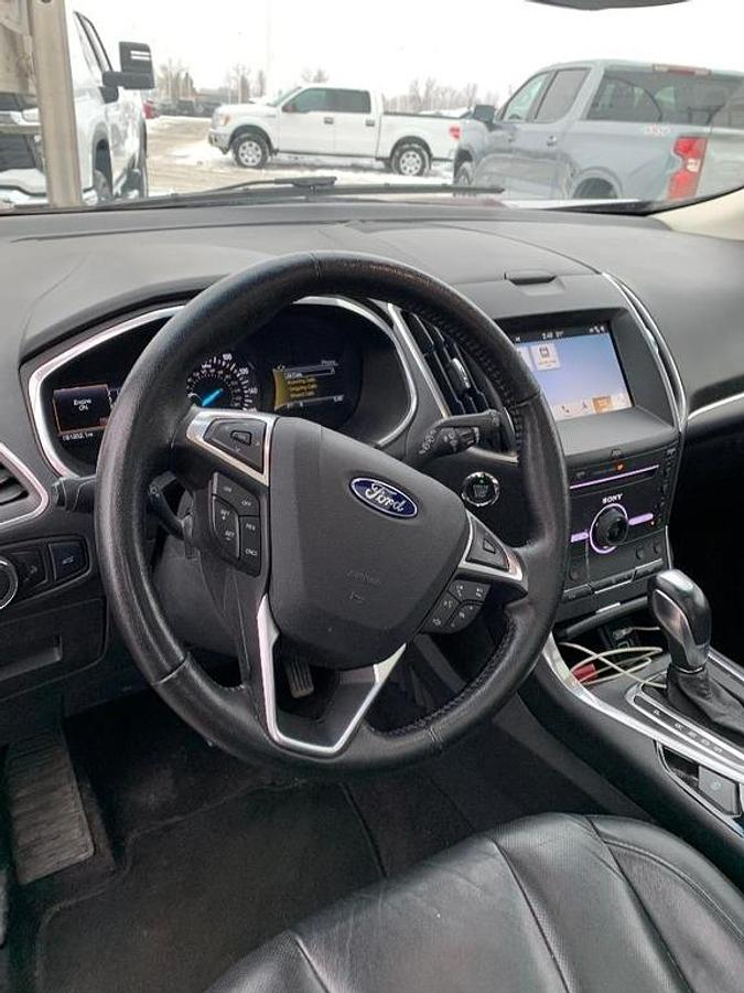 Used 2016 Ford Edge Titanium AWD
