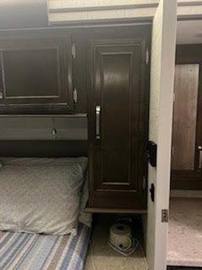 Used 2021 Entegra Esteem 30x