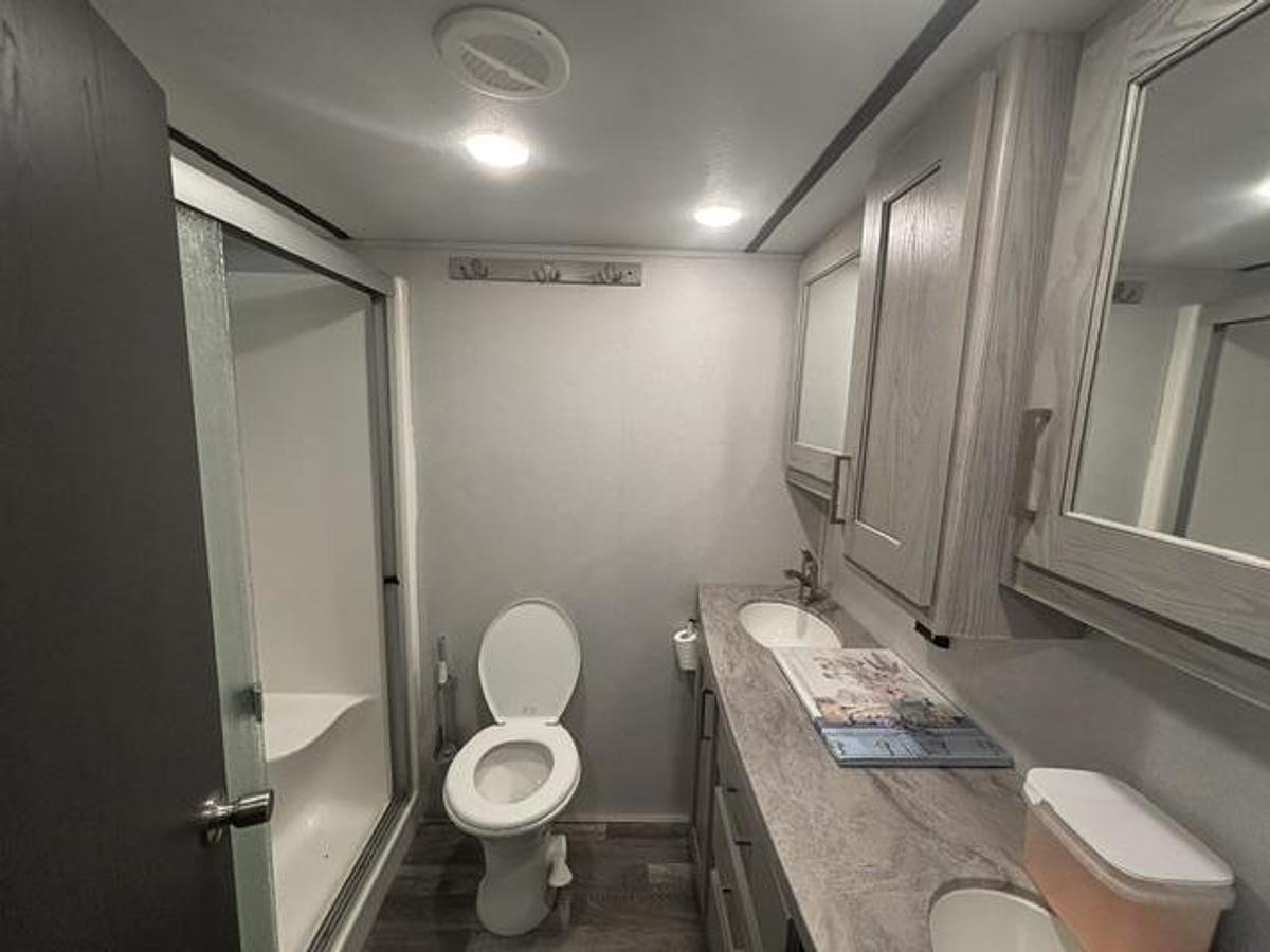 Used 2021 Keystone Montana High Country 5th Wheel