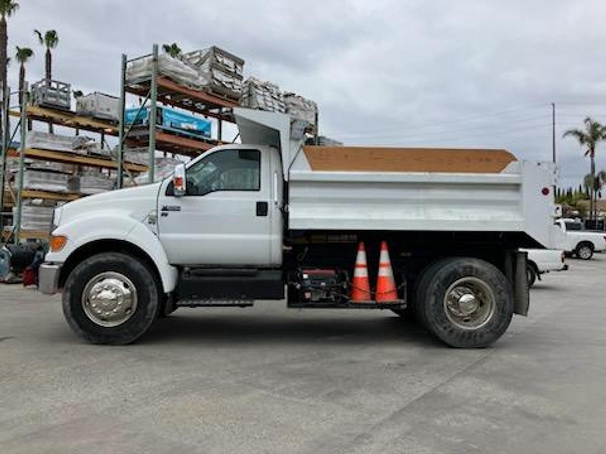 Used 2015 F650 Dump Truck