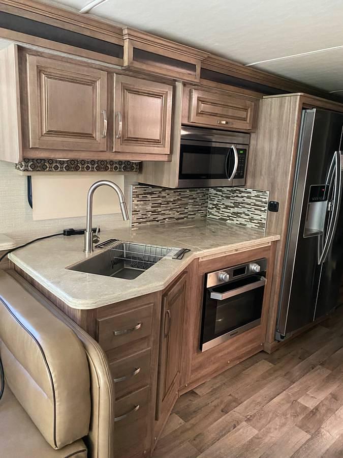 Used 2019 Jayco Precept Prestige 36H Class A Motorhome