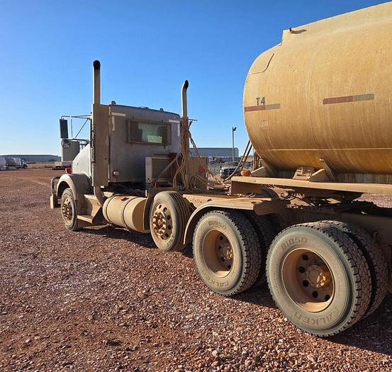 Used 2007 KENWORTH T800