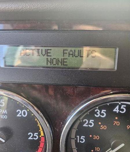 Used 2017 Freightliner Coronado 132