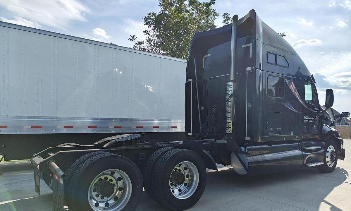 Used 1998 Kenworth T2000
