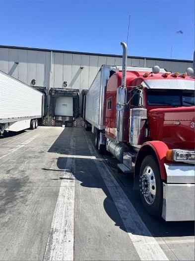 Used 2004 Peterbilt 379