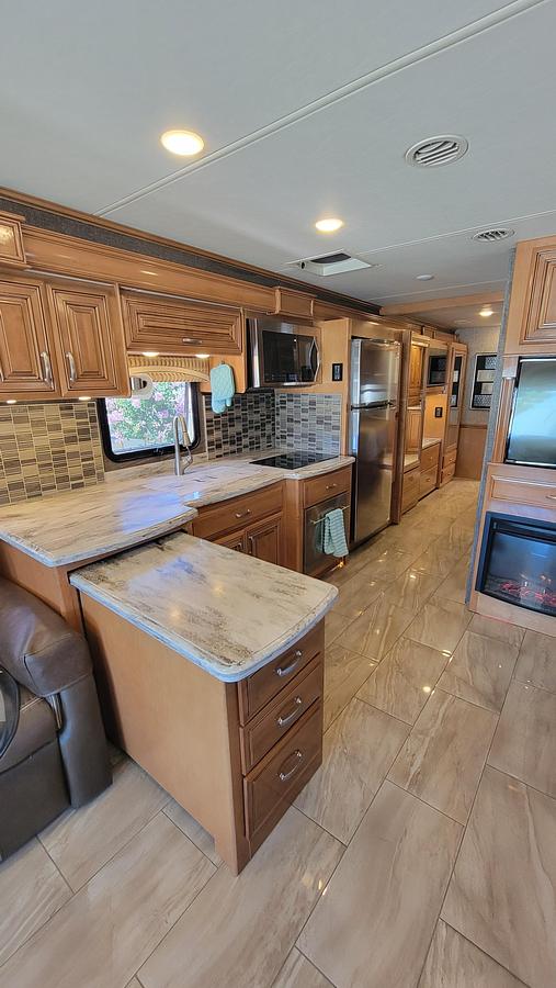 Used 2017 Thor Aria 3901 Class A Motorhome