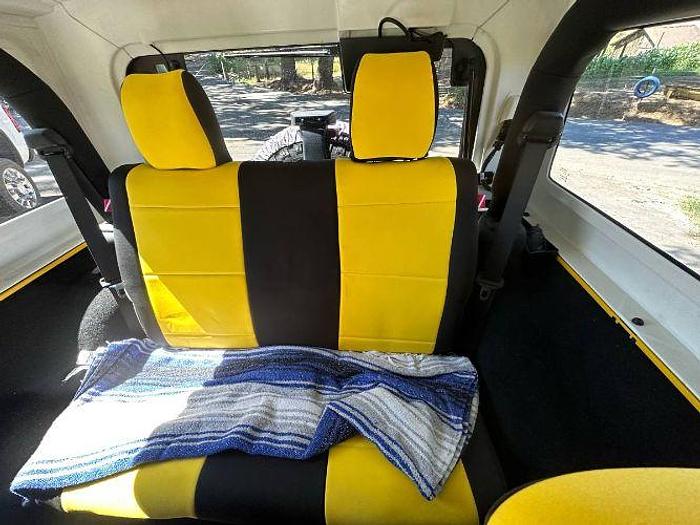 Used 2015 JEEP Wrangler Sport