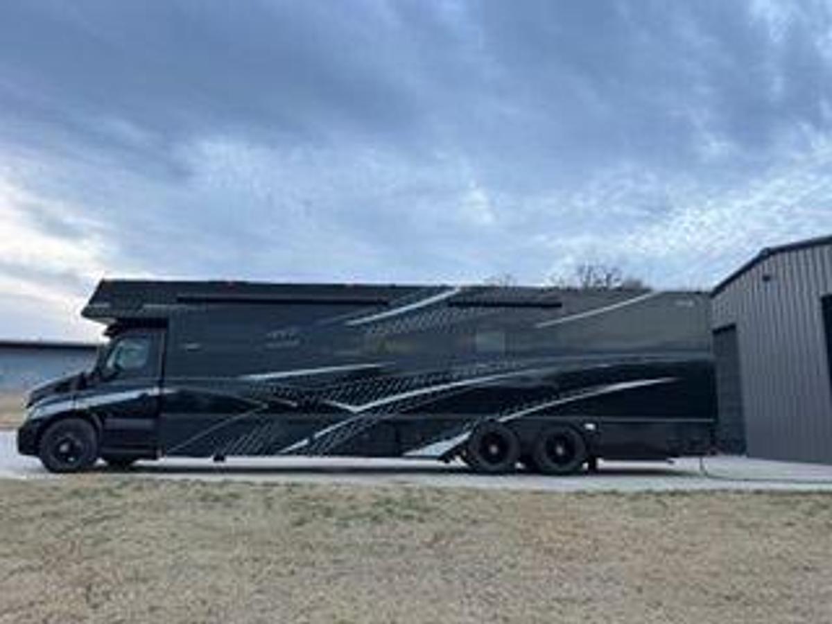 Used 2021 Renegade Ikon 2509GS