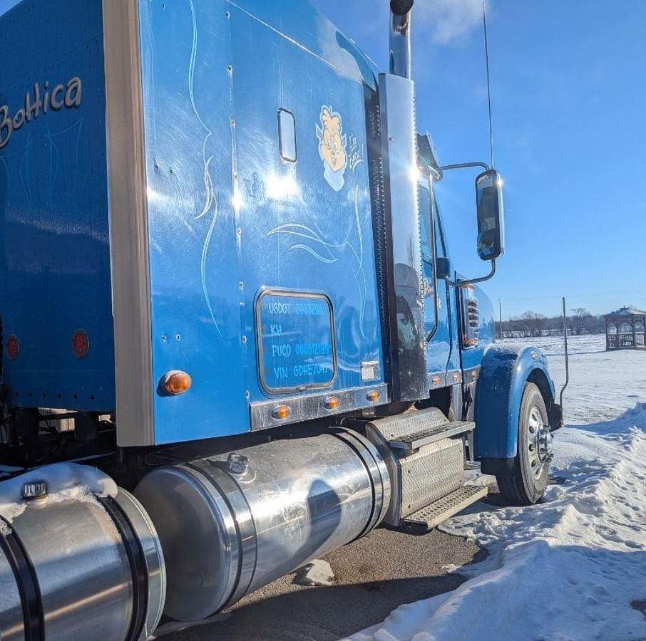 Used 2016 Freightliner Coronado 114