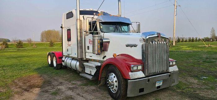 Used 2002 KENWORTH W900L