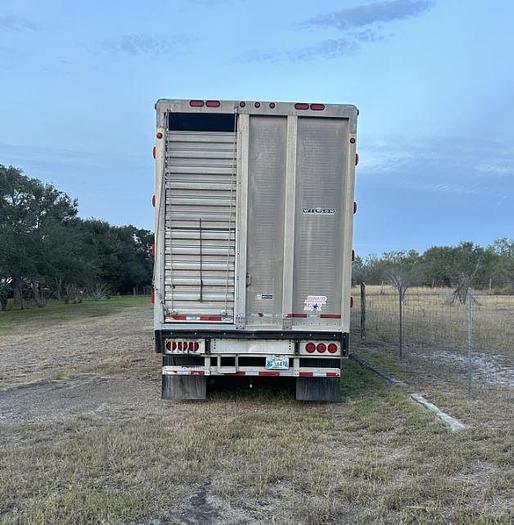 Used 2013 WILSON PSDCL-402 Livestock Trailer