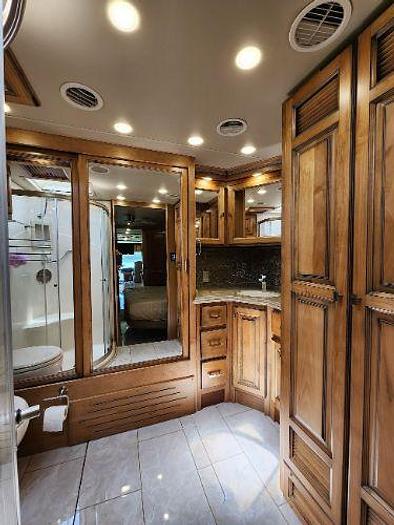 Used 2017 Tiffin Phaeton 40QBH