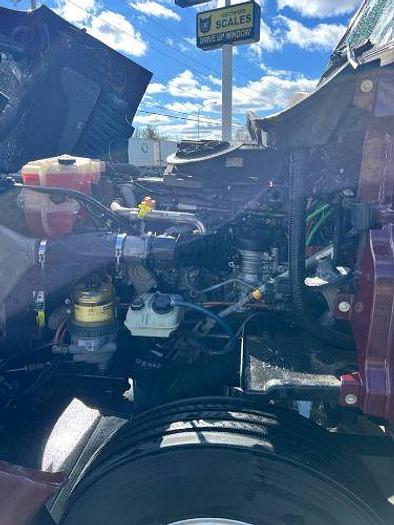 Used 2018 Freightliner Cascadia 125